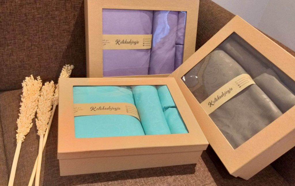 hampers sprei