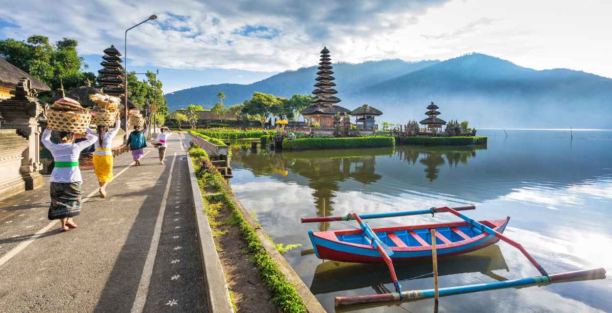 jakarta bali