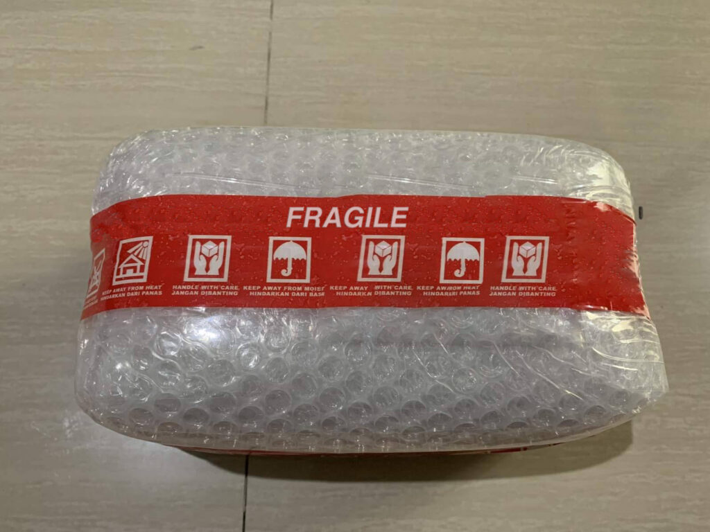 unboxing-ponsel