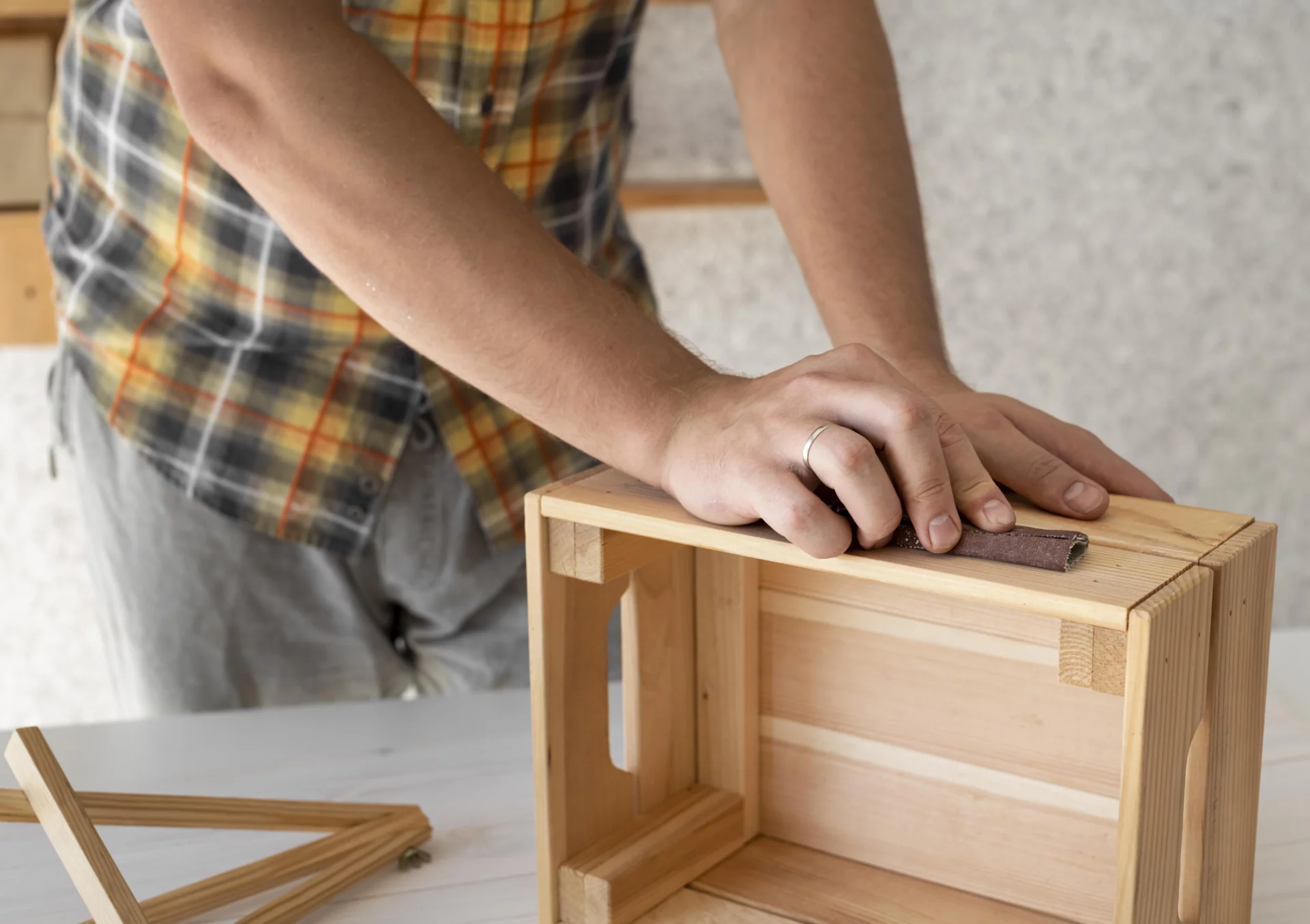 Cara Packing Kayu untuk Eskpedisi