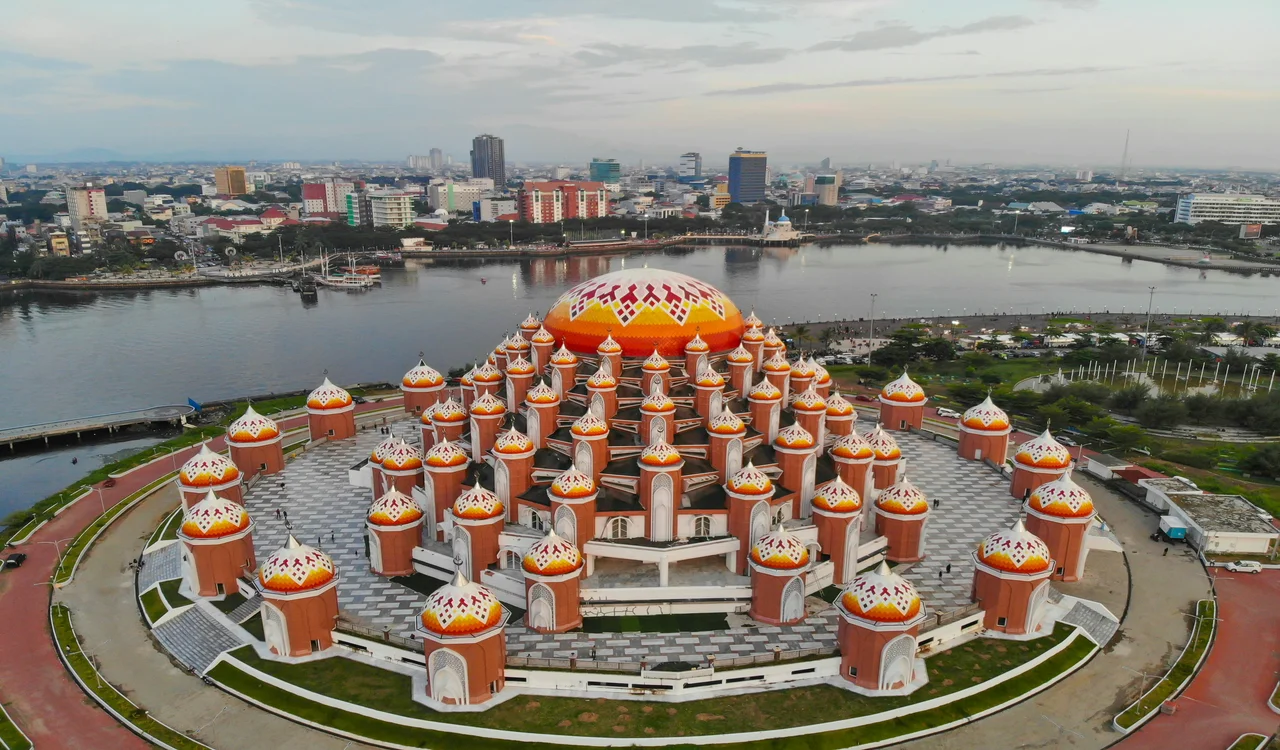 Faktor Kamu Harus Pindah ke Makassar