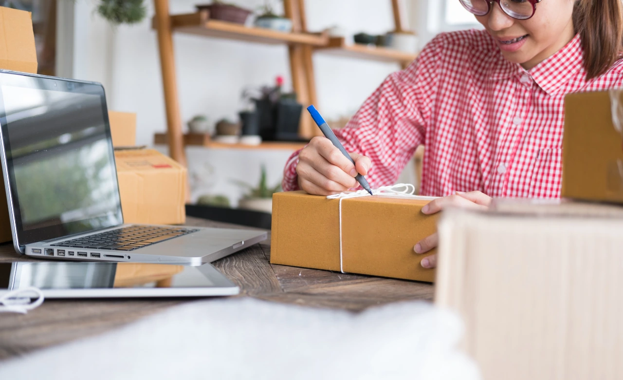 Penulisan Paket yang Benar